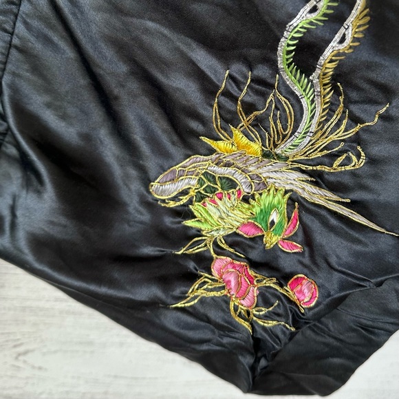 VINTAGE 100% Silk Embroidered Dragon Bird Kimono Robe Unisex - Picture 10 of 16